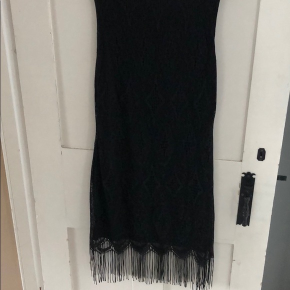 Black dress - Picture 5 of 5